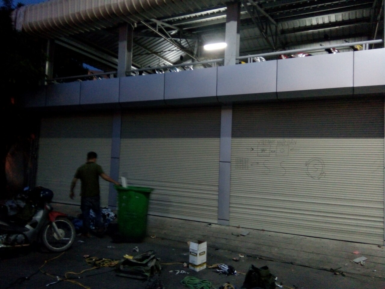 Lắp đặt cửa cuốn tại Thạch Thất, Hà nội